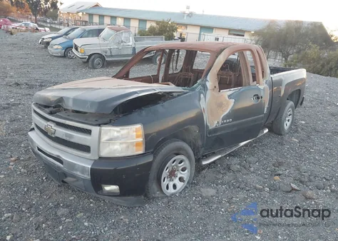 2011 Chevrolet Silverado 1500 Lt z USA, uszkodzony, nr VIN 1GCRCSE01BZ449401